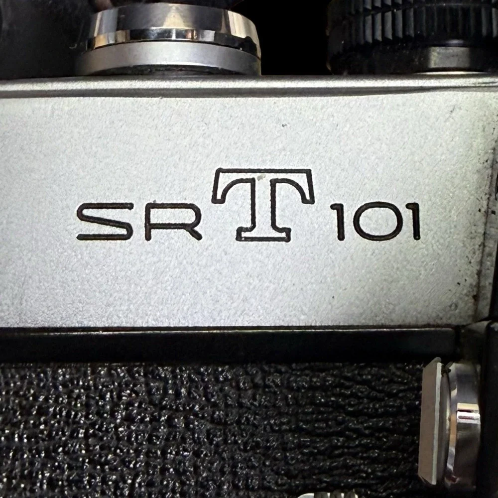Minolta‎ SRT101 SRT 101 35mm Film SLR Camera with 58MM lens and Case